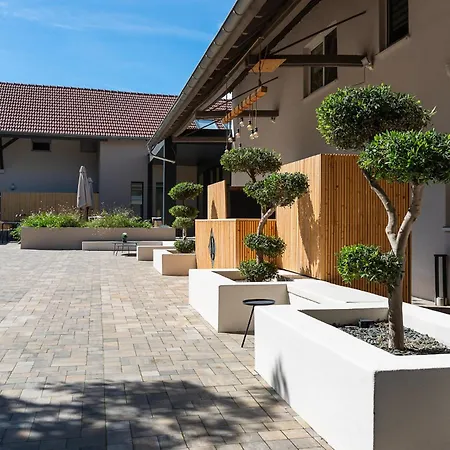 Lehn 3* Nieder-Saulheim